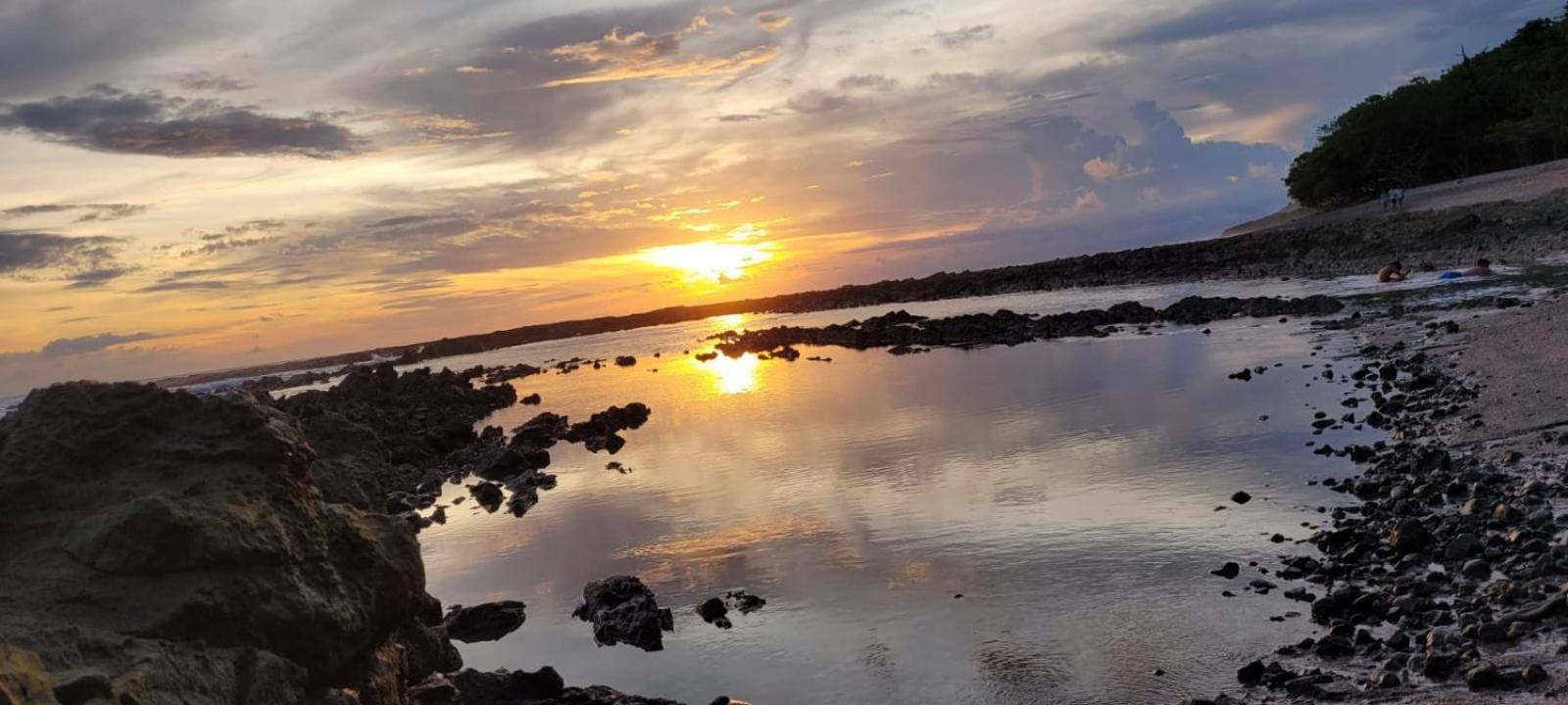 Sunshine Sanctuary Boutique Jungle Lodge Montezuma Luaran gambar